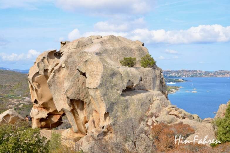 Sardinien-Sehenswürdigkeit: Blick auf den Granitfelsen des Capo d'Orso